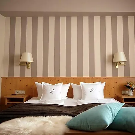 Ratsstuben Hotel 3*