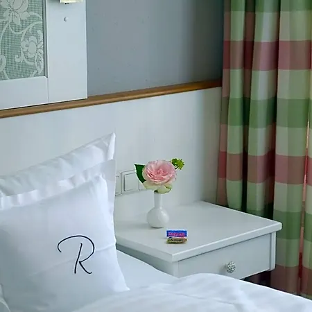 Ratsstuben Hotel 3*